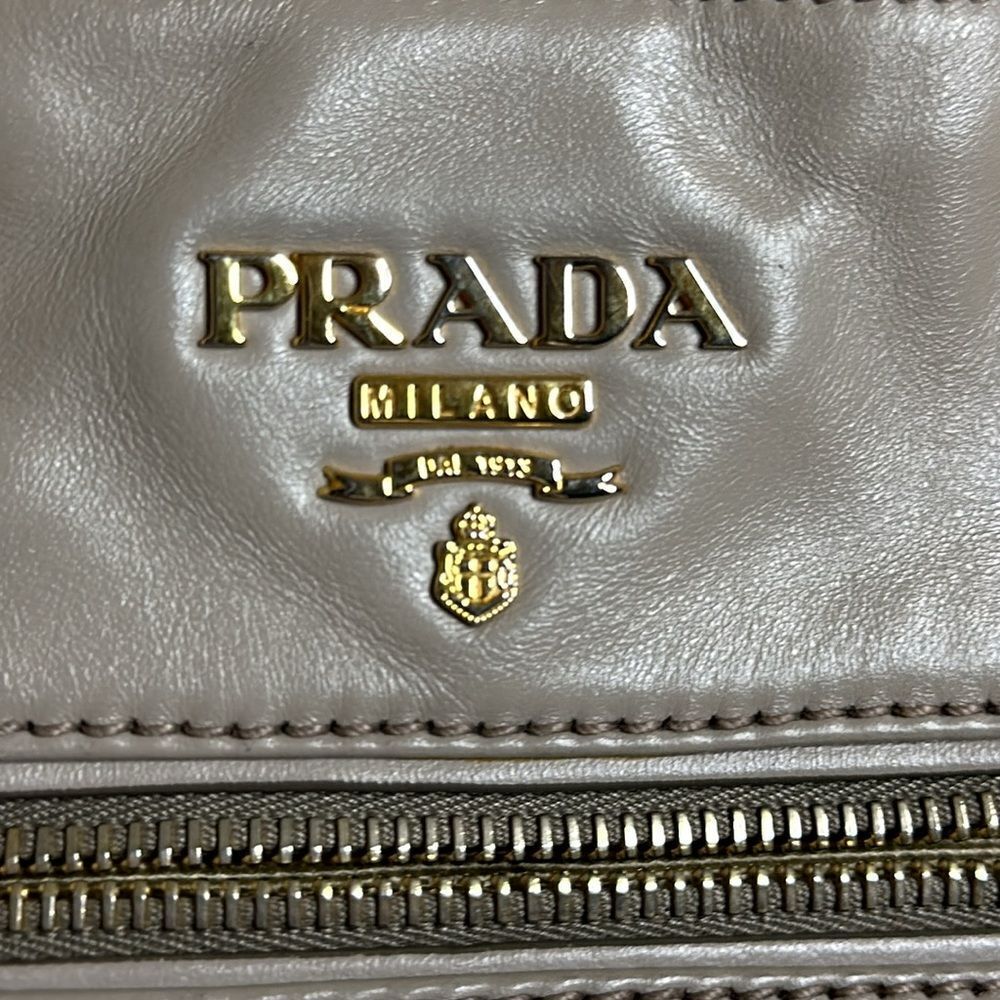 💯Authentic Prada Two-way Tote Bag🍀 - Picture 8 of 17